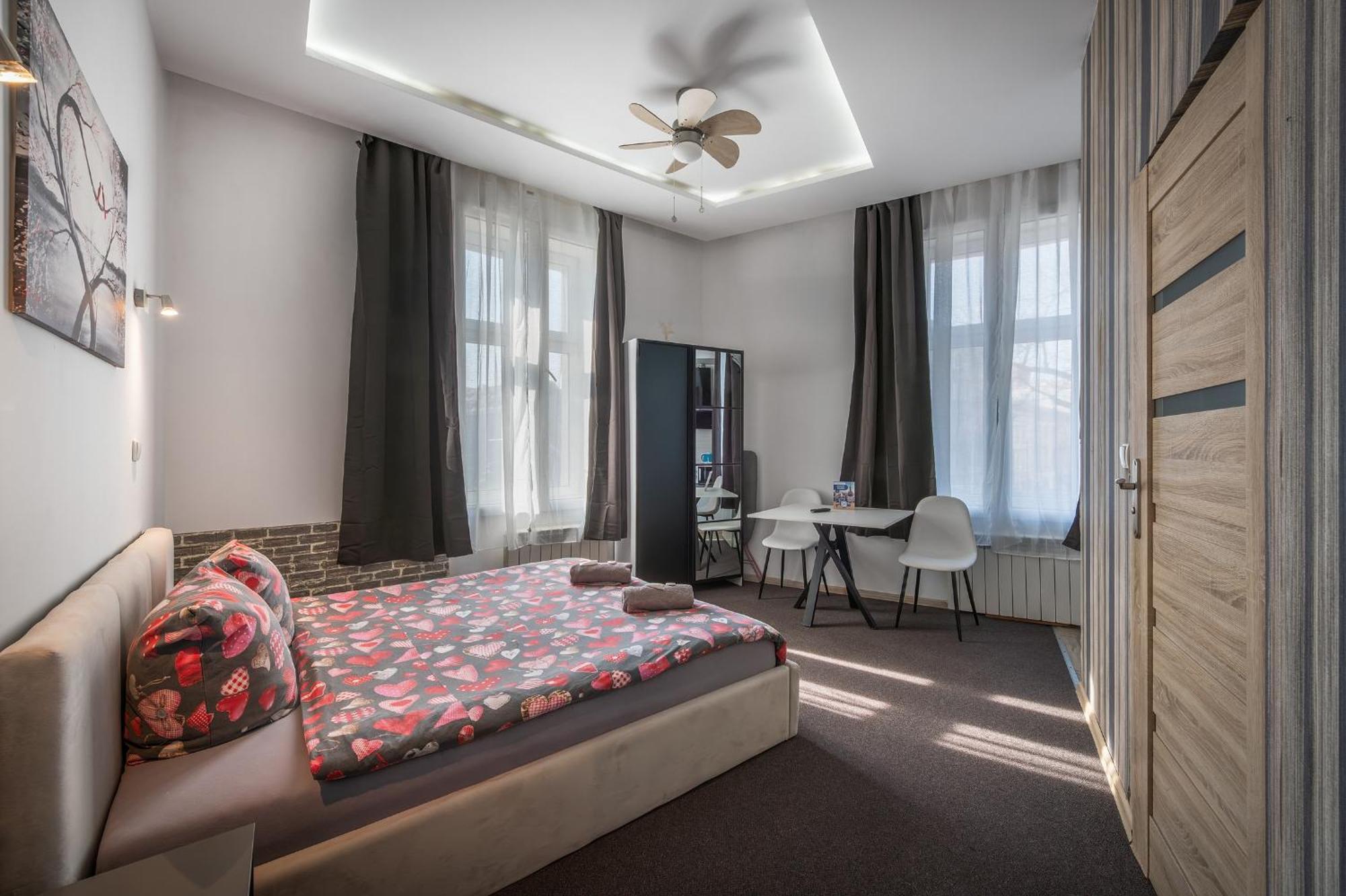 70S Business Room Krakow Ngoại thất bức ảnh