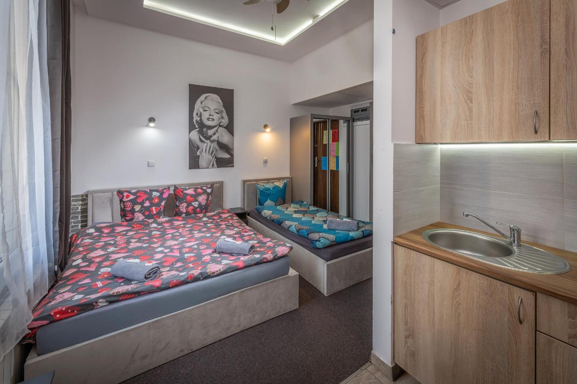 70S Business Room Krakow Ngoại thất bức ảnh